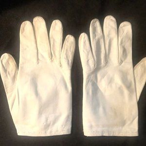 Women's Vintage White Leather Gloves